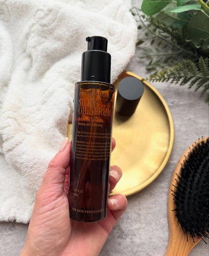 SILKY OIL SERUM/CULRY SHYLL/ヘアオイルを使ったクチコミ(3枚目)