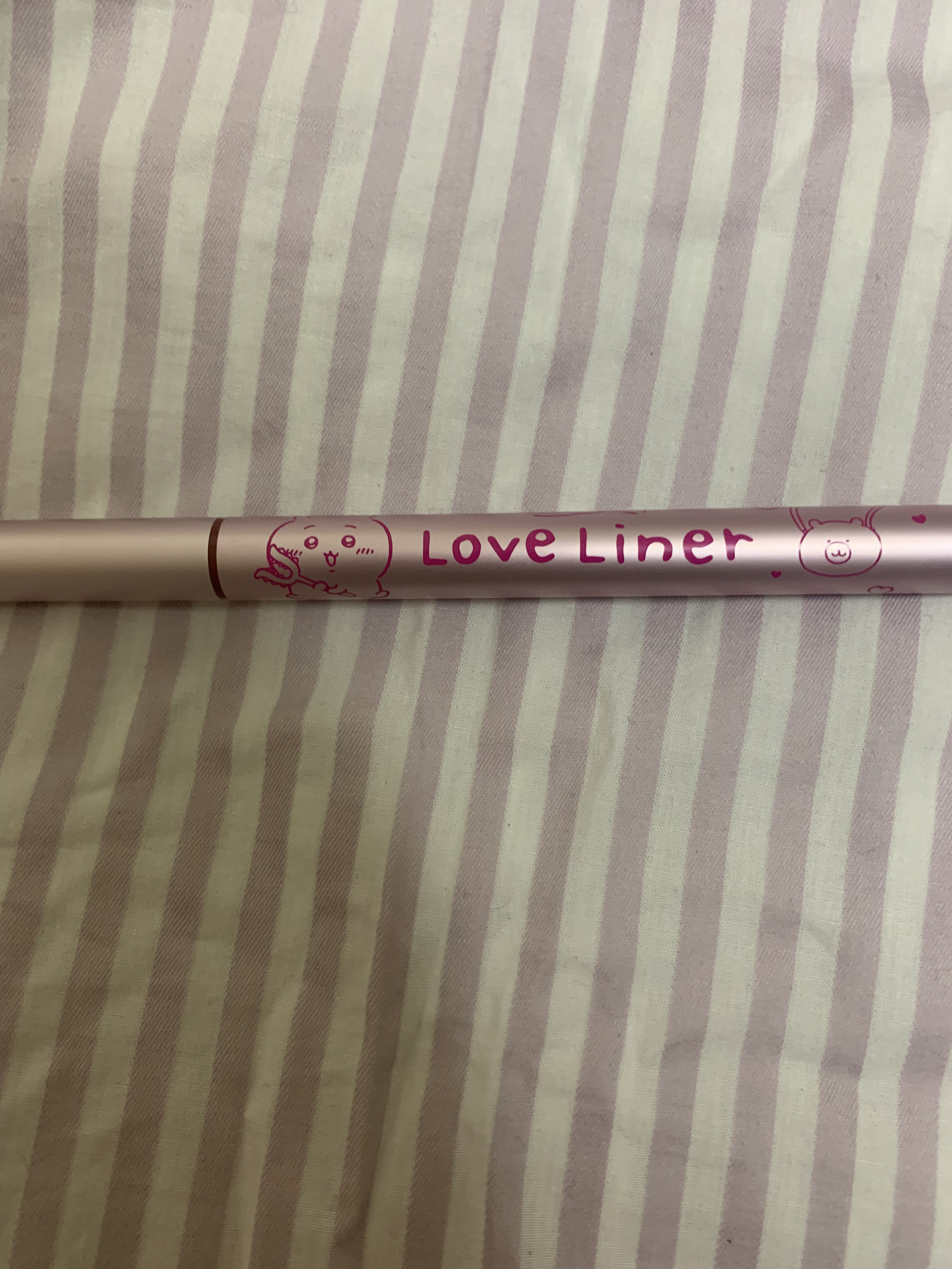 リキッドアイライナーR4 ロゼブラウン(ちいかわ ちいかわデザイン)【限定】/ラブ・ライナー/リキッドアイライナーを使ったクチコミ（1枚目）