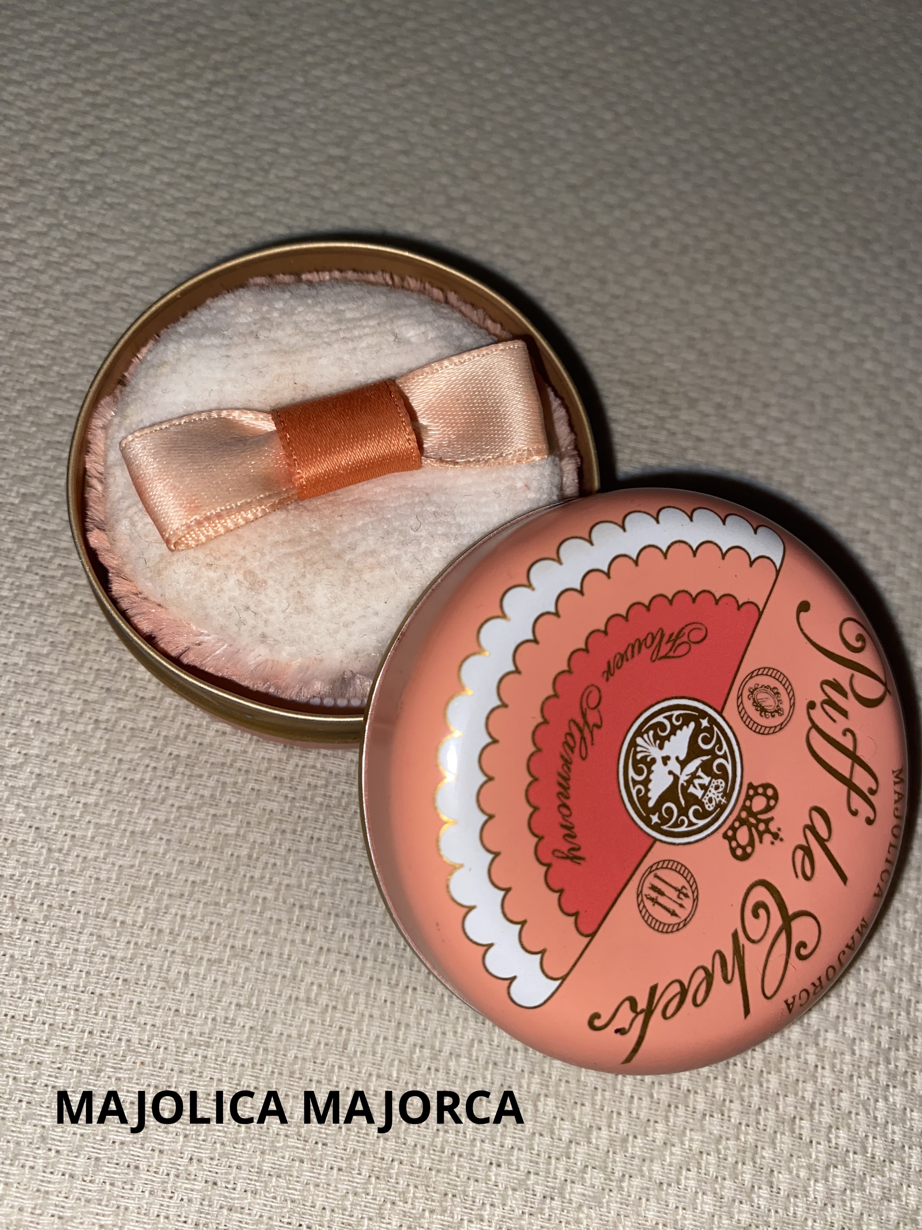 パフ・デ・チーク(フラワーハーモニー)/MAJOLICA MAJORCA/パウダーチークを使ったクチコミ（1枚目）