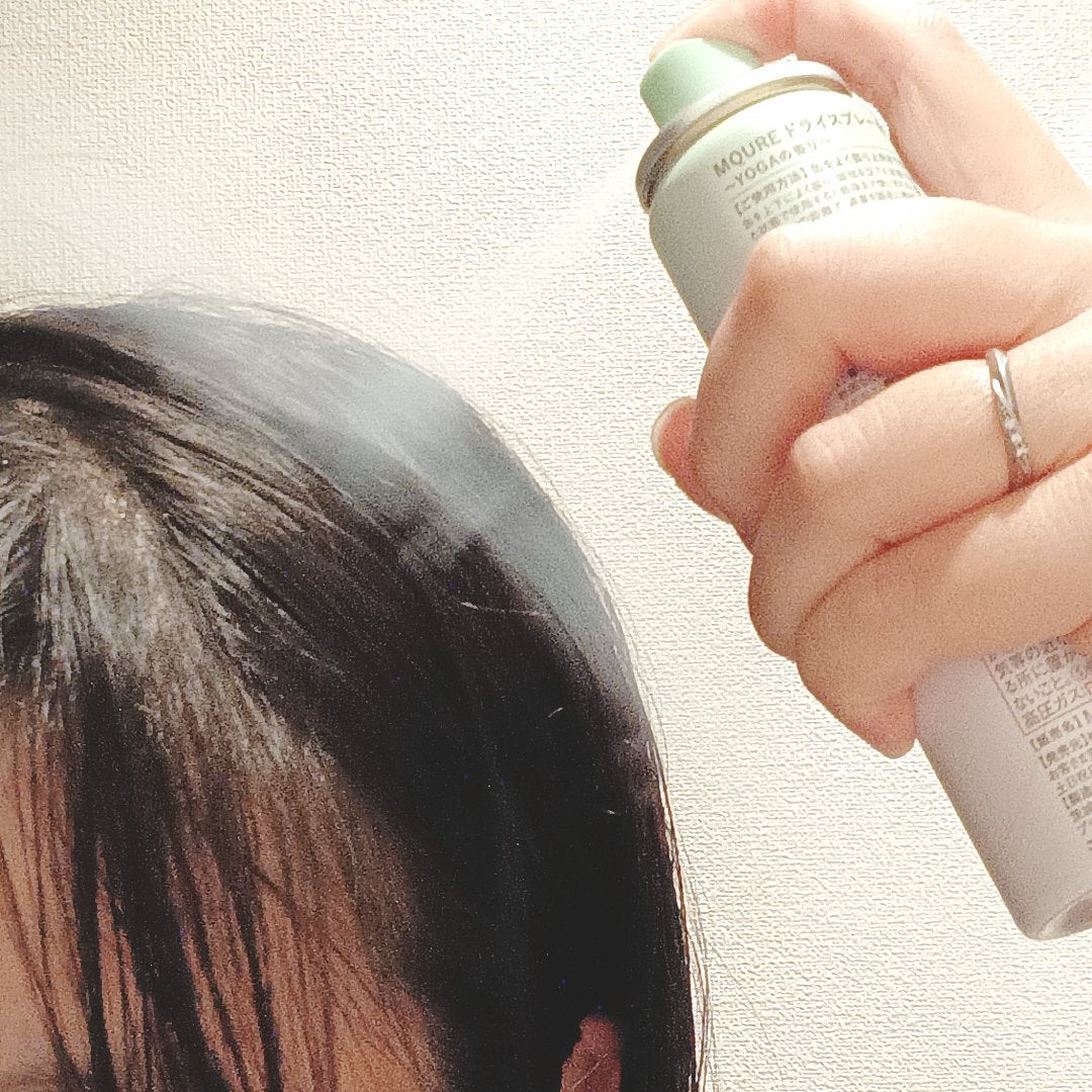 MQURE Scalp Care&Moist ドライスプレー for ヘア&スカルプ YOGAの香り 【医薬部外品】/MQURE/ドライシャンプーを使ったクチコミ(4枚目)