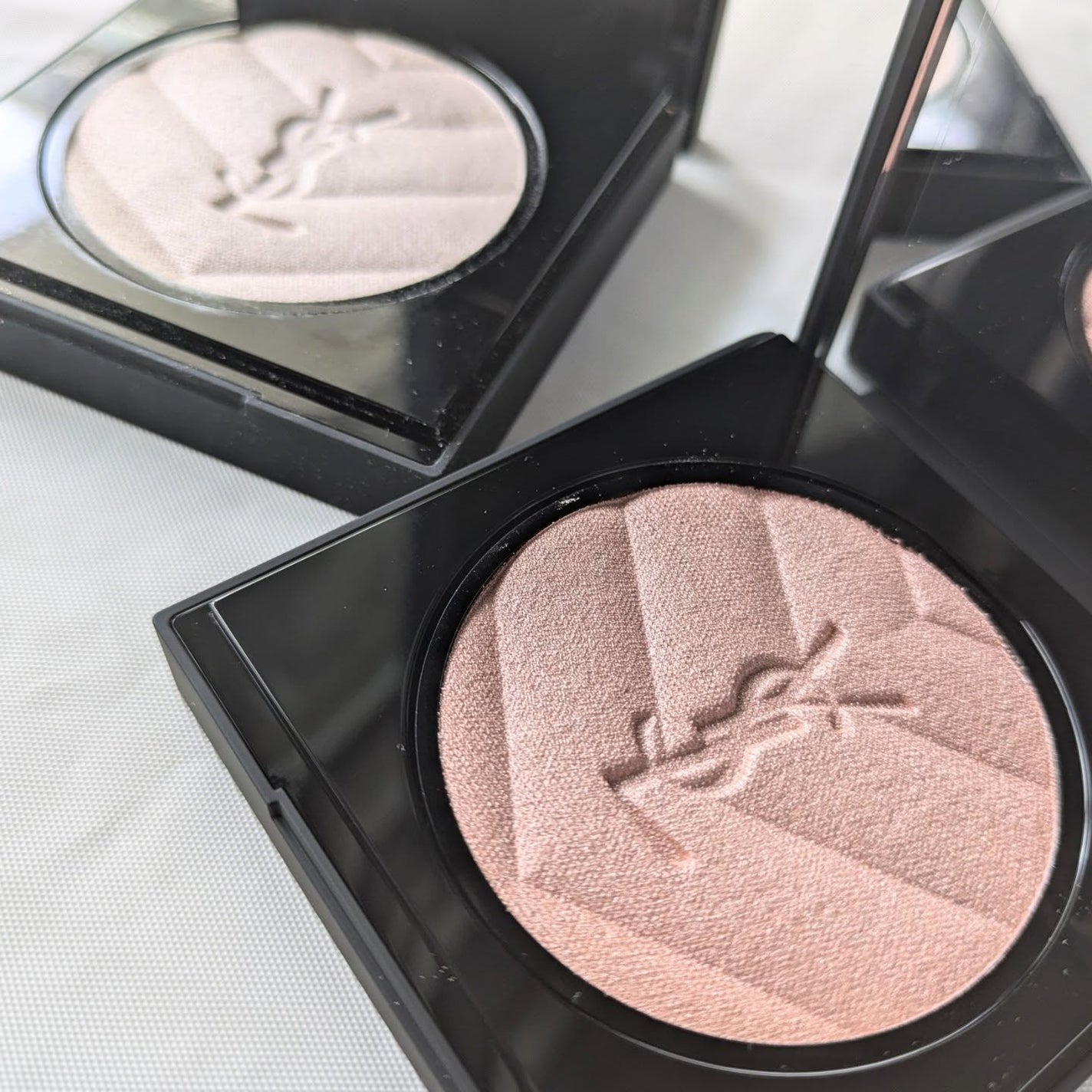 おかめ on LIPS 「#イブサンローラン#オールアワーズハイパールミナイザー#ロージ..」(1枚目)