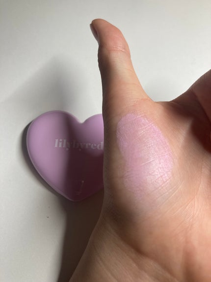 lilybyred ラヴ ビーム チークバームのクチコミ「初めまして‼️
❤️です
lilybyred    ラブビーム チークバーム
〈チークカラー.....」(3枚目)