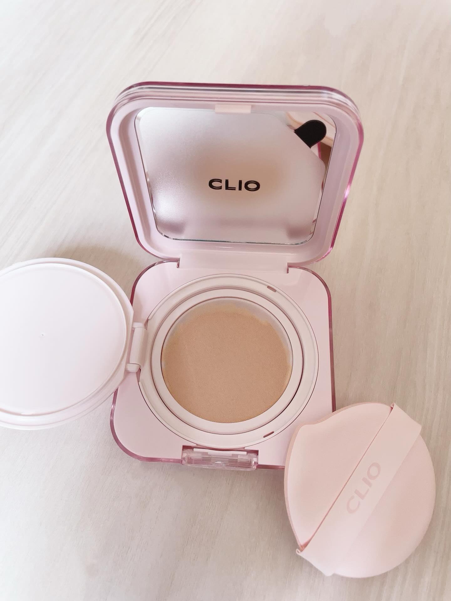 キルカバー メッシュ グロウ エッセンシャル クッション/CLIO/クッションファンデーションを使ったクチコミ（2枚目）