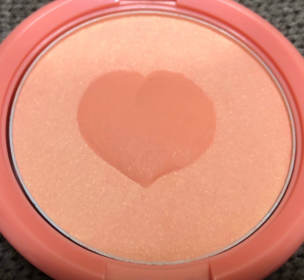 colorable bouncy blusher/It's skin/パウダーチークを使ったクチコミ(4枚目)