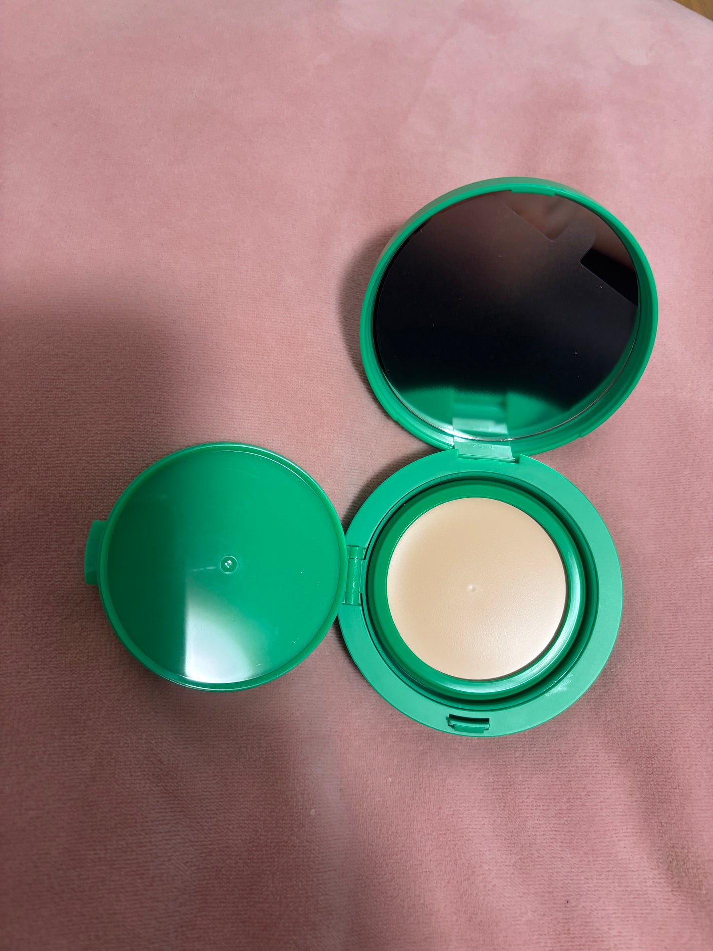 イージーデュー メラBトーニングマットカバークッション/Easydew/クリーム・エマルジョンファンデーションを使ったクチコミ(2枚目)