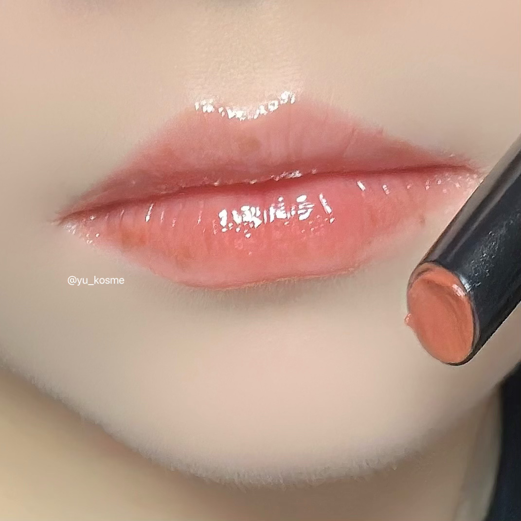 ボリューマイジングフォンデュリップ/Coralhaze/口紅を使ったクチコミ（3枚目）