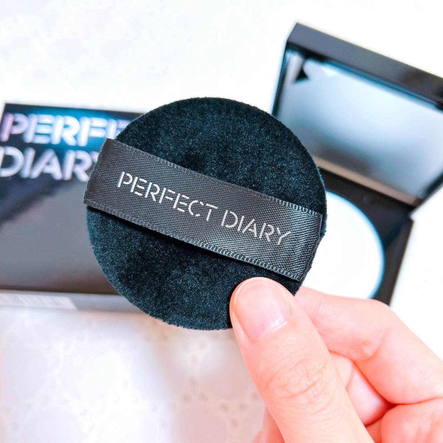 トランスルーシェント ブルーリング セッティング パウダー/PERFECT DIARY/プレストパウダーを使ったクチコミ（2枚目）