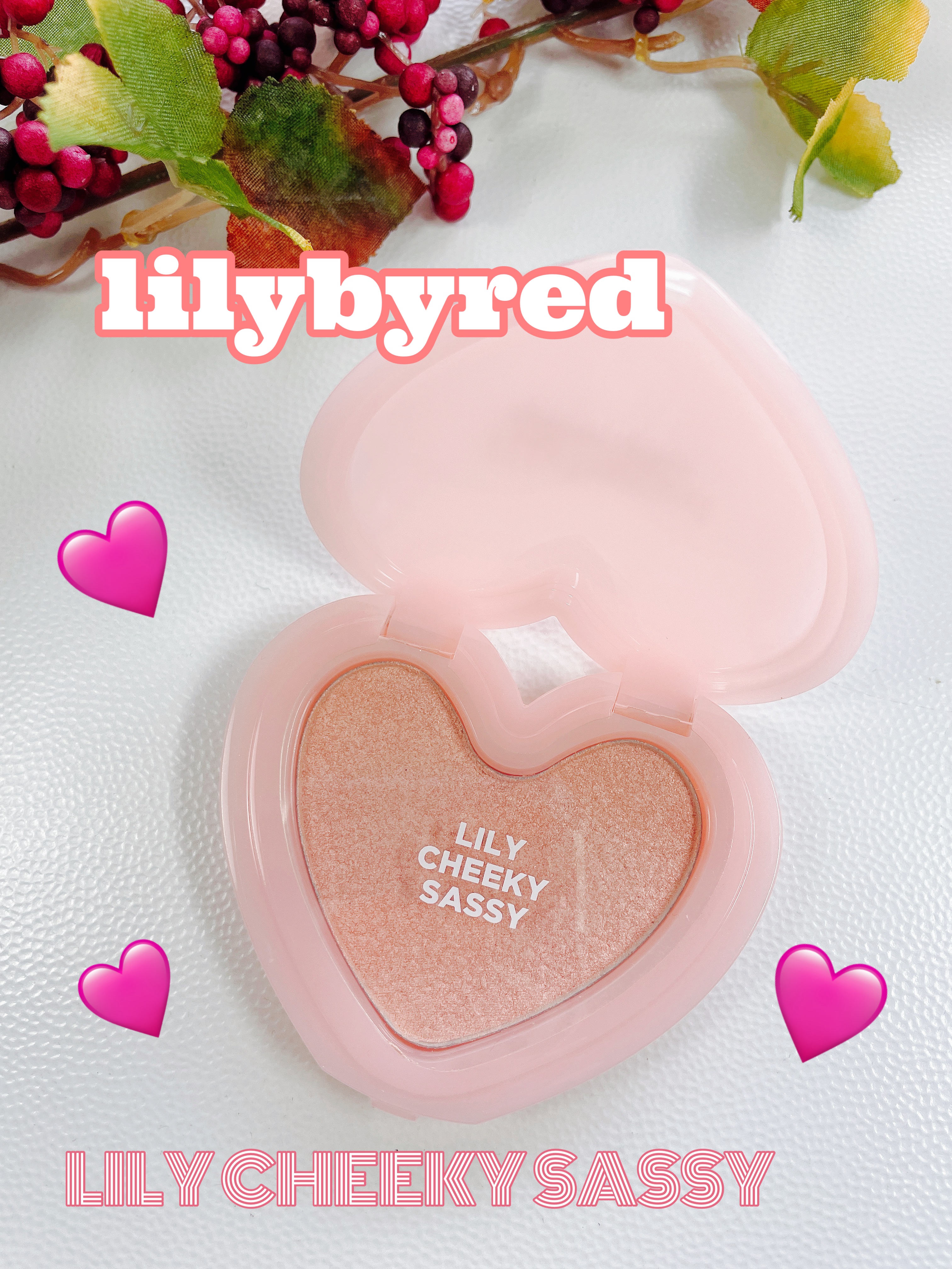 ラヴビーム グロウヴェール 04  Sun Beam/lilybyred/パウダーハイライトを使ったクチコミ（1枚目）