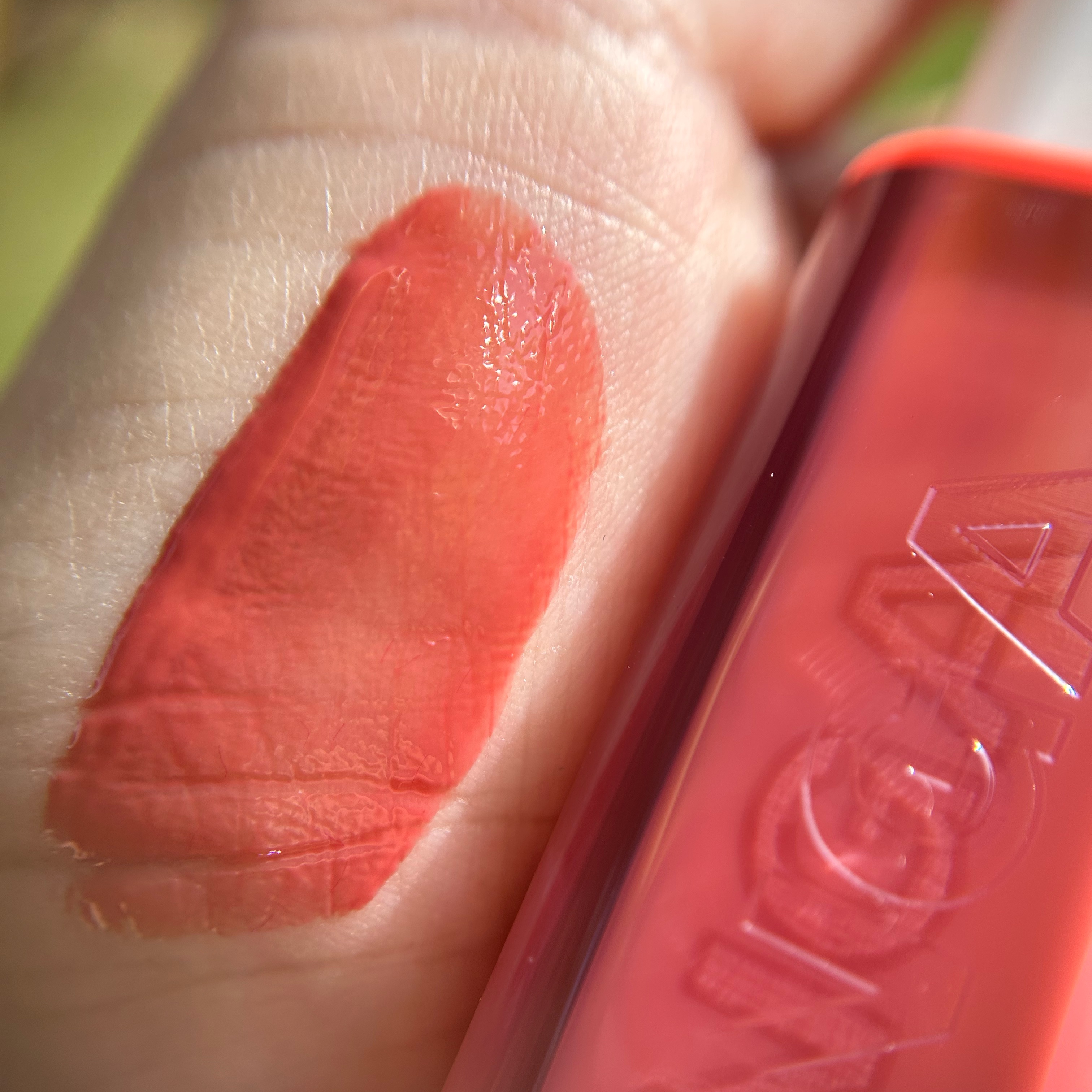 ウォーターグローリップティント/INGA/リップティントを使ったクチコミ（3枚目）