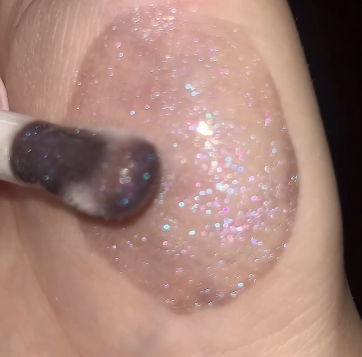 ホログラフィックグローリップグロス/Joocyee/リップグロスを使ったクチコミ（3枚目）