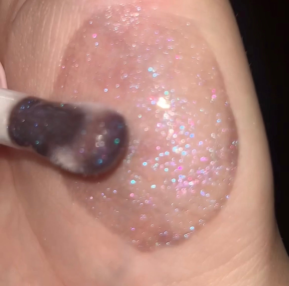 ホログラフィックグローリップグロス/Joocyee/リップグロスを使ったクチコミ(3枚目)