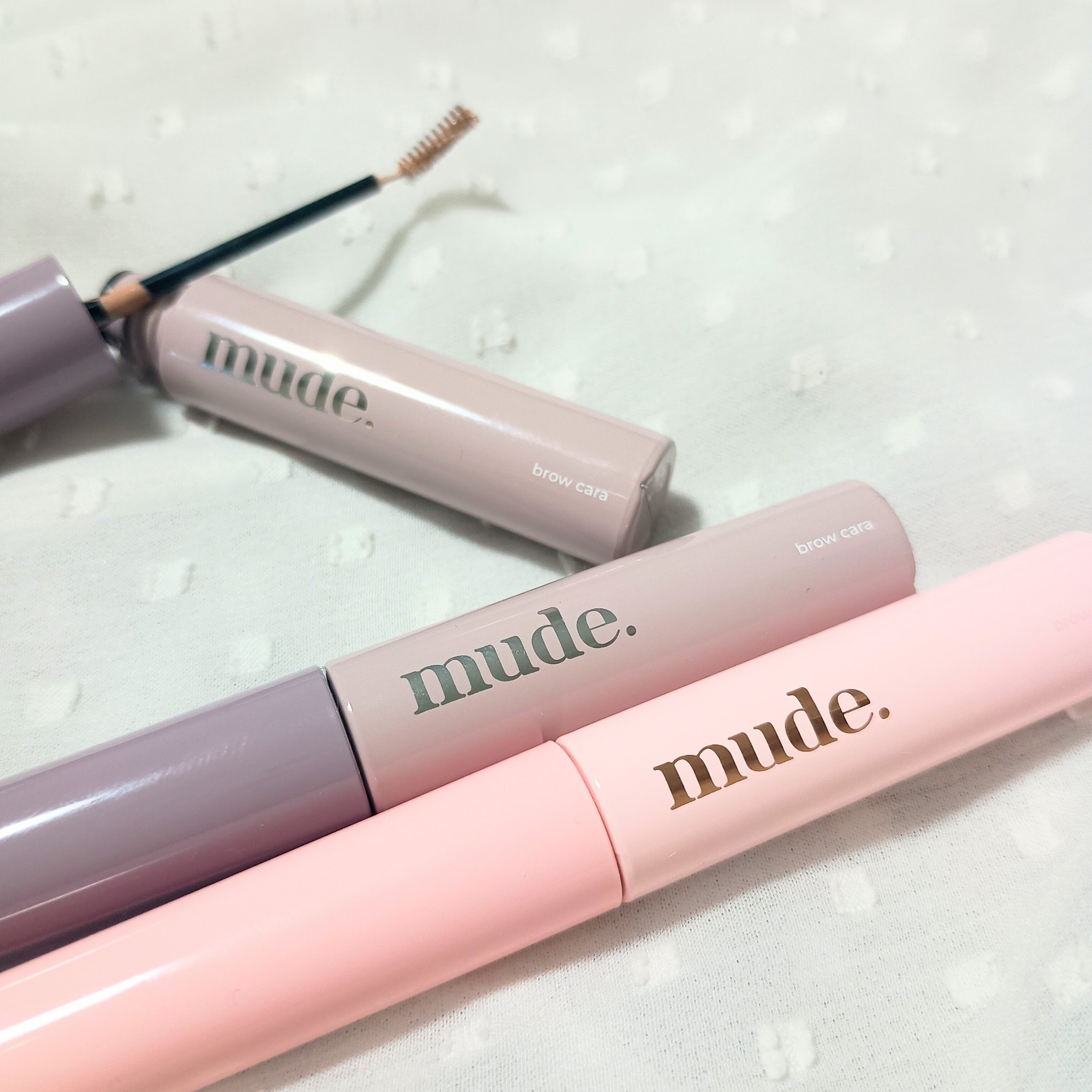 インスパイアスキニーブロウカラ/mude/眉マスカラを使ったクチコミ（1枚目）