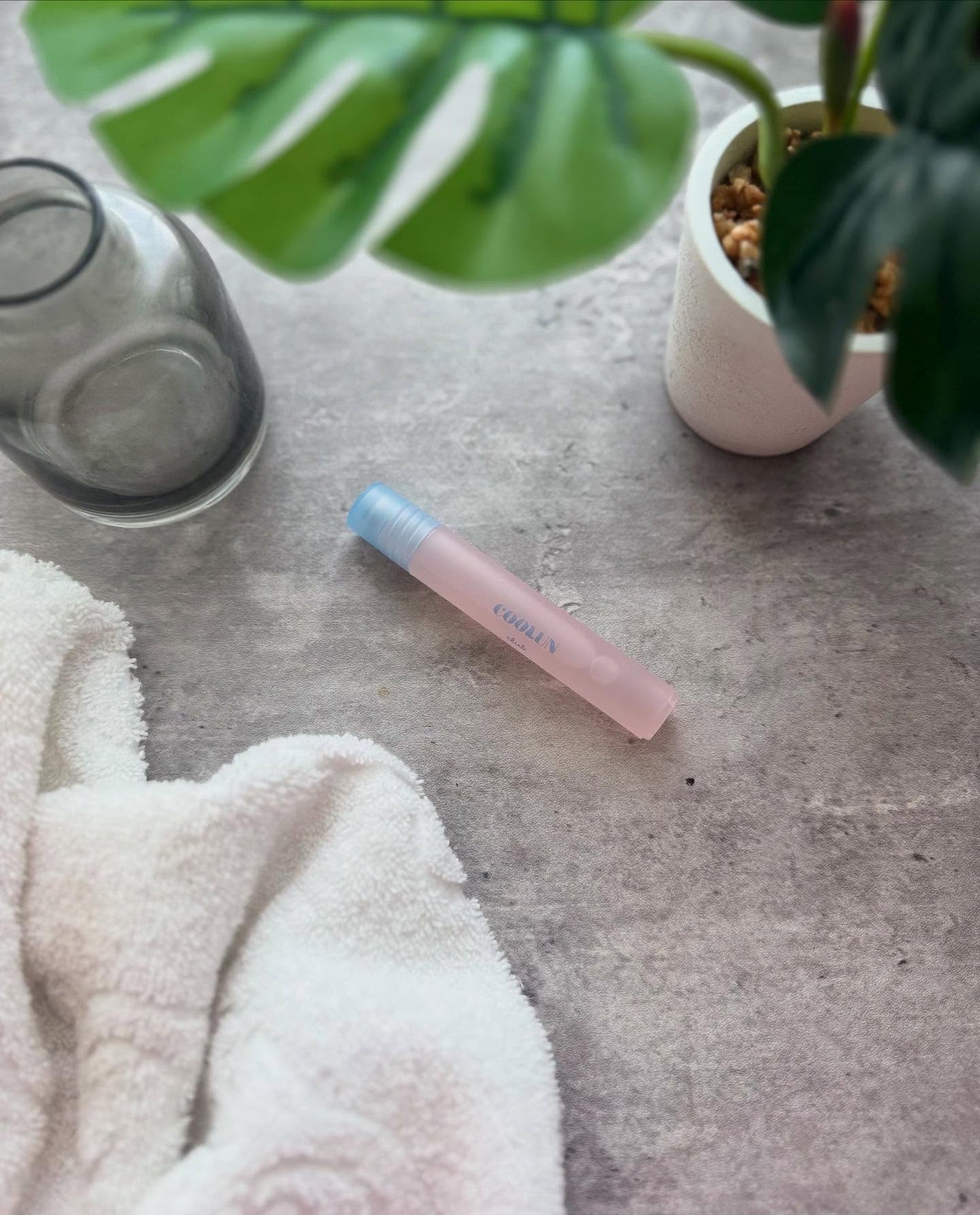 arisya08 on LIPS 「クラブコスメチックス☁️クラブクールンアイスロールオン✨️これ..」(2枚目)