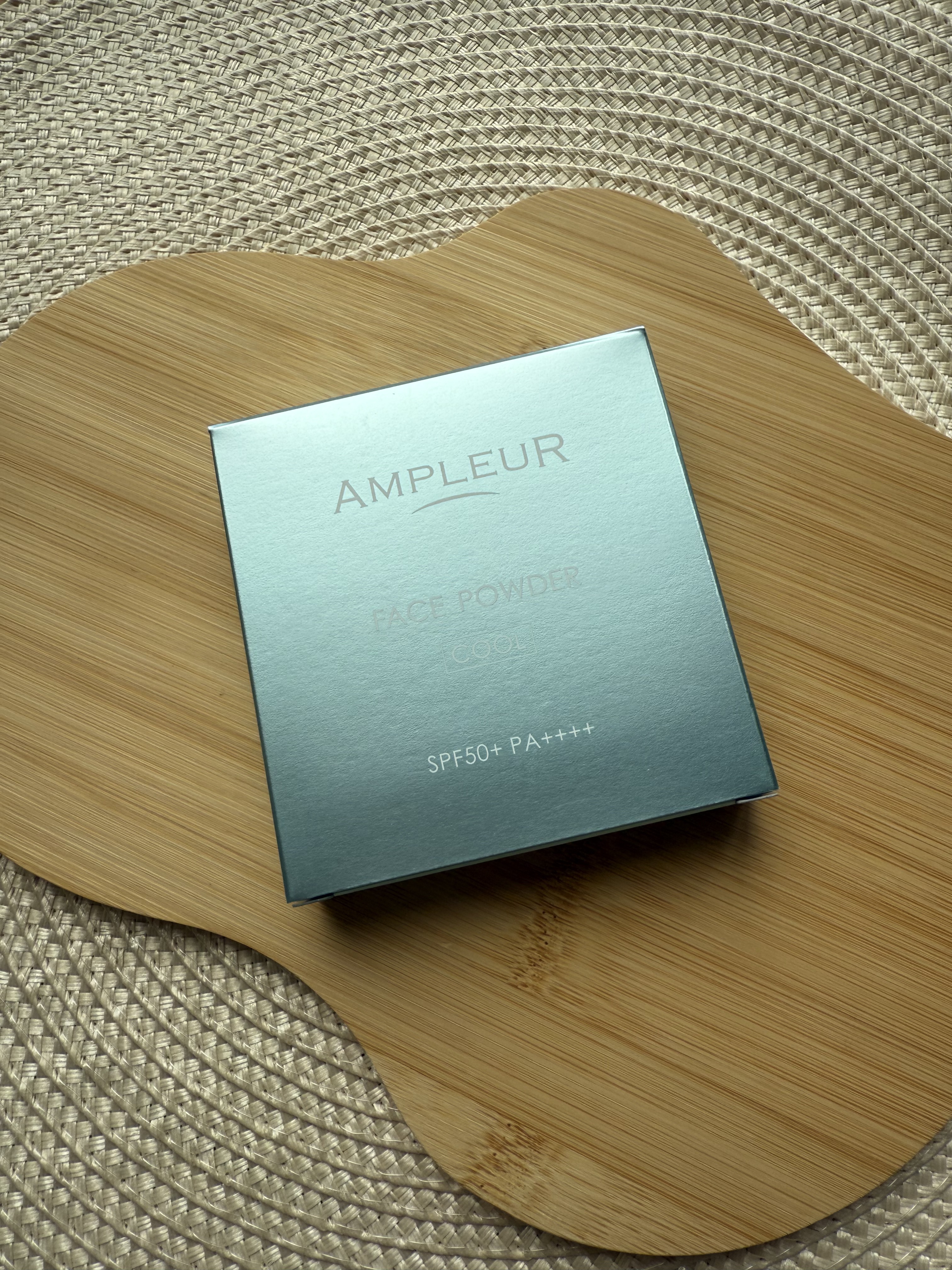 アンプルール フェイスパウダー クール/アンプルール/プレストパウダーを使ったクチコミ（2枚目）