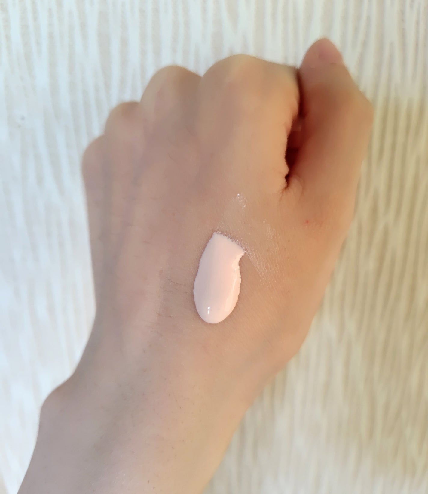 UVイデア XL プロテクショントーンアップ ローズ+/ラ ロッシュ ポゼ/日焼け止め・UVケアを使ったクチコミ(2枚目)