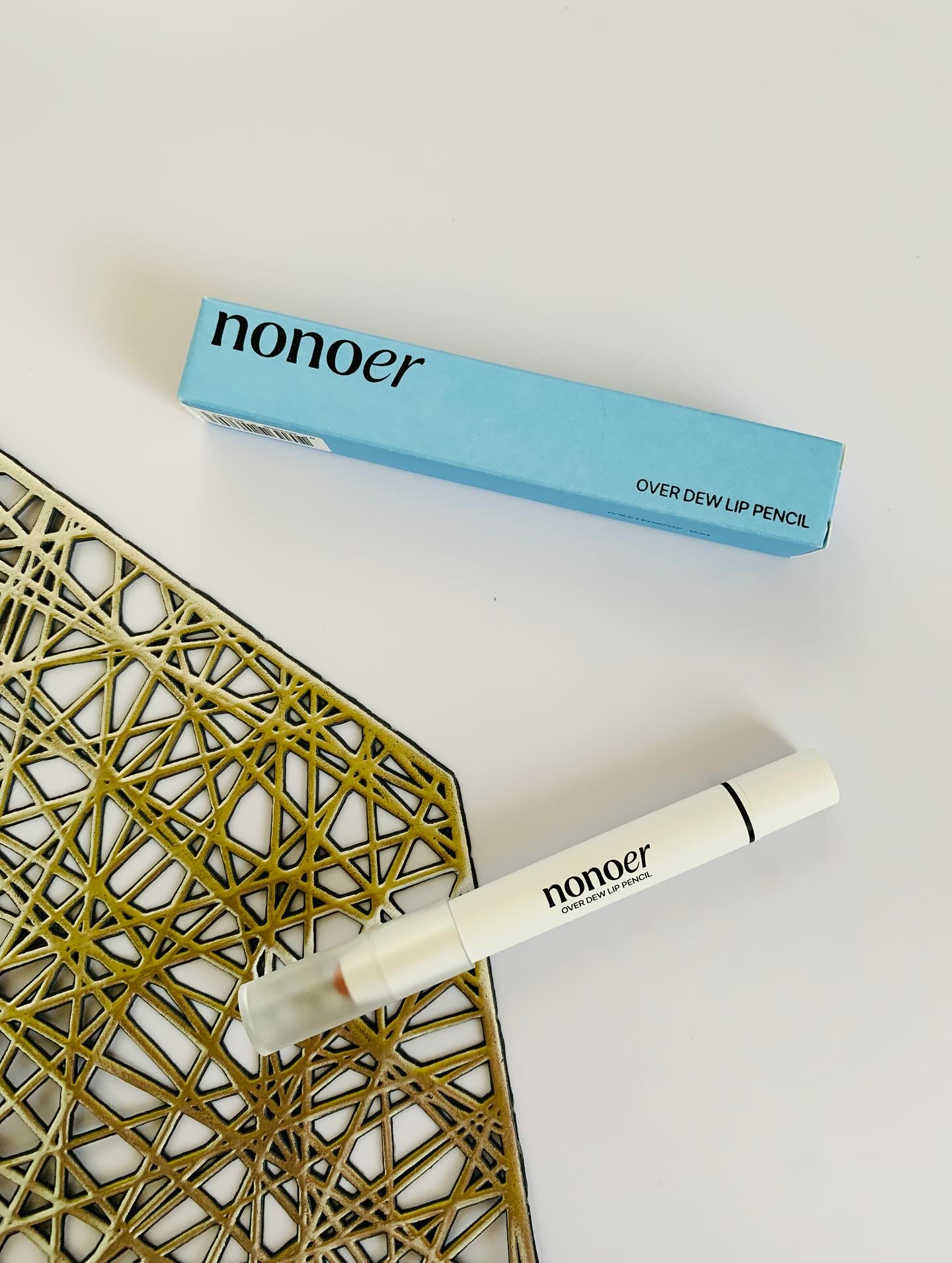 オーバーデューリップペンシル/nonoer/リップライナーを使ったクチコミ（1枚目）