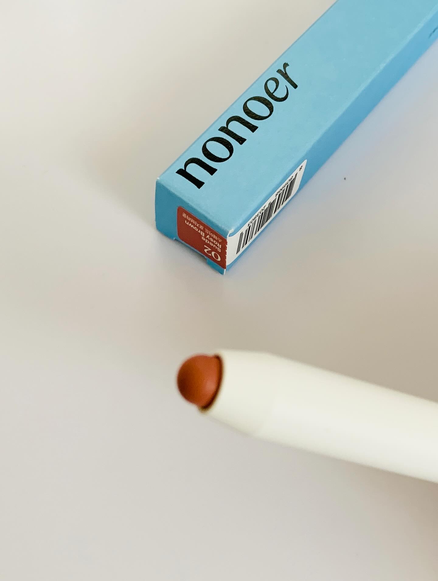 オーバーデューリップペンシル/nonoer/リップライナーを使ったクチコミ（2枚目）