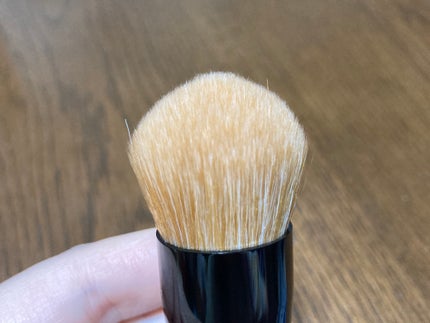 レブロン ファンデーション ブラシ 2025/REVLON/メイクブラシを使ったクチコミ(4枚目)