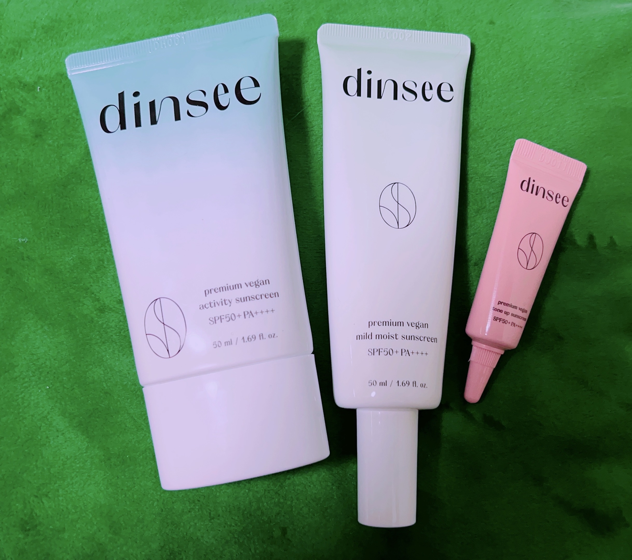 プレミ アムビーガン トーンアップ日焼け止め SPF50+PA++++/dinsee/日焼け止めミルクを使ったクチコミ（2枚目）