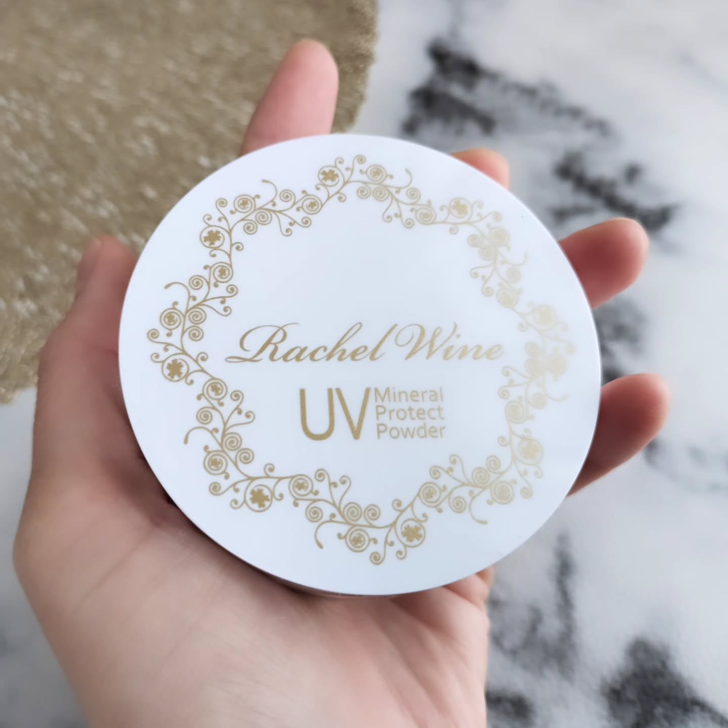 ミネラルUVプロテクトパウダー/レイチェル ワイン/ルースパウダーを使ったクチコミ（3枚目）