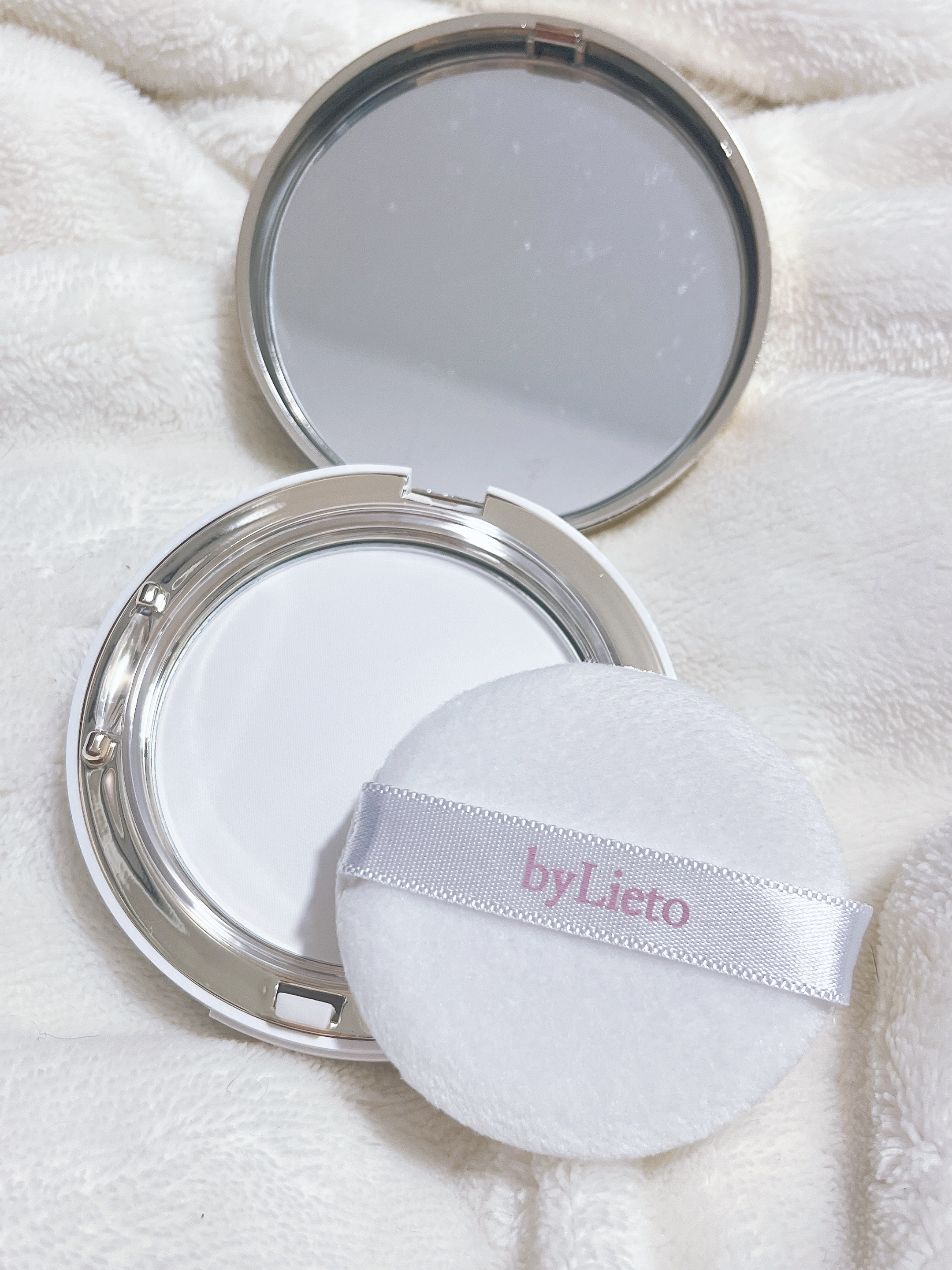 ハイドラセッティングパウダー/byLieto/プレストパウダーを使ったクチコミ（2枚目）