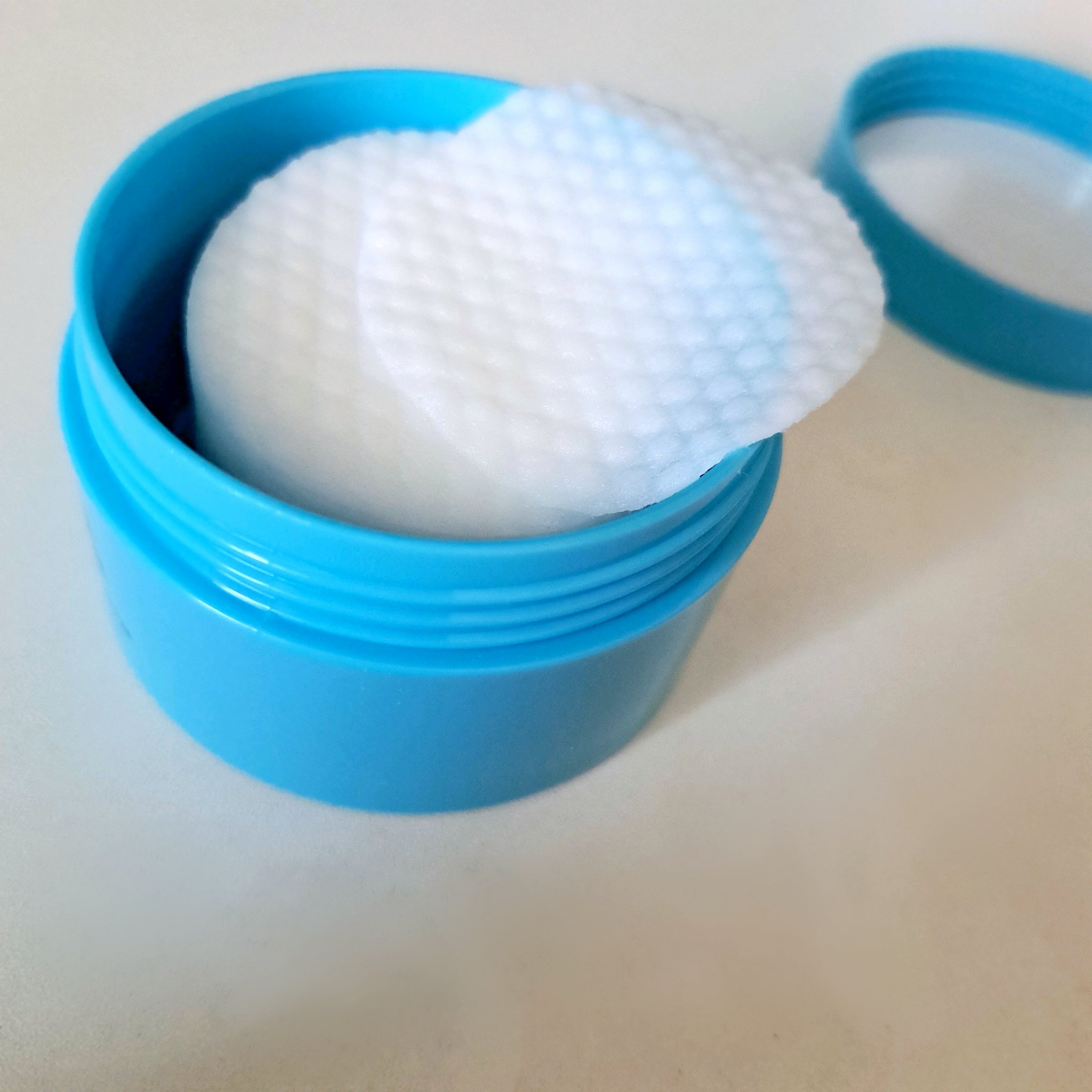 Milk Touch グロッシー モイスチャー パッドのクチコミ「Milk Touch
グロッシー モイスチャー パッド
60ml 30枚　2,068円(参考価.....」（3枚目）