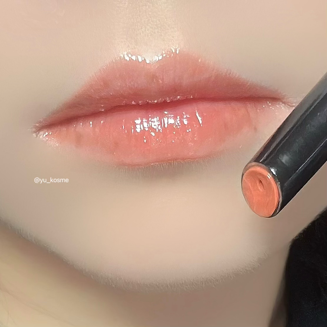 ボリューマイジングフォンデュリップ/Coralhaze/口紅を使ったクチコミ（3枚目）