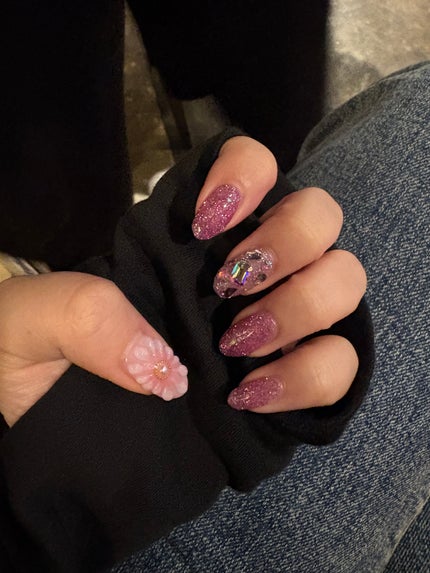 みれいゆ on LIPS 「今月のネイル🫶🧡#ネイル..」(1枚目)