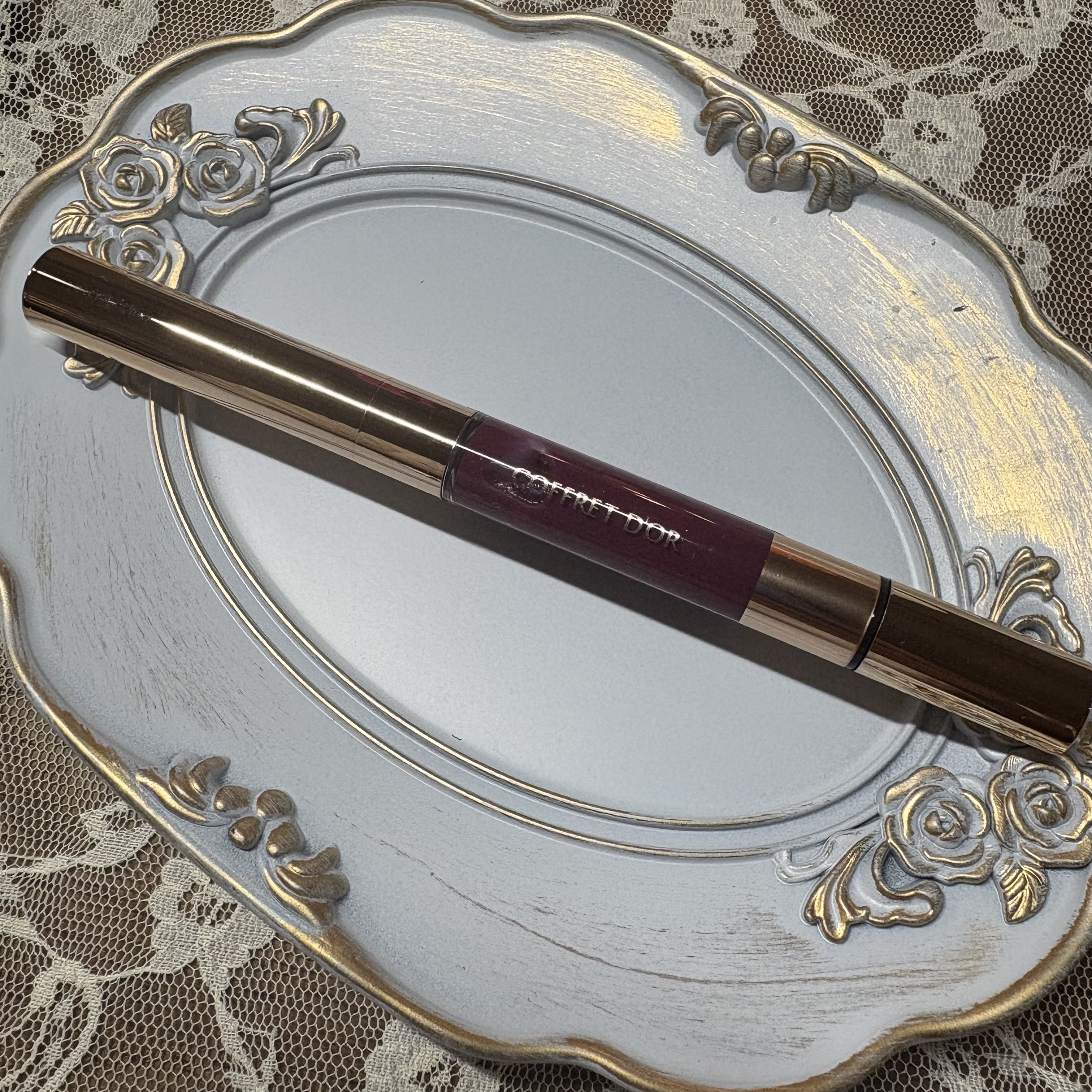 コントゥアリップデュオ 05 バーガンディ/コフレドール/口紅を使ったクチコミ（1枚目）