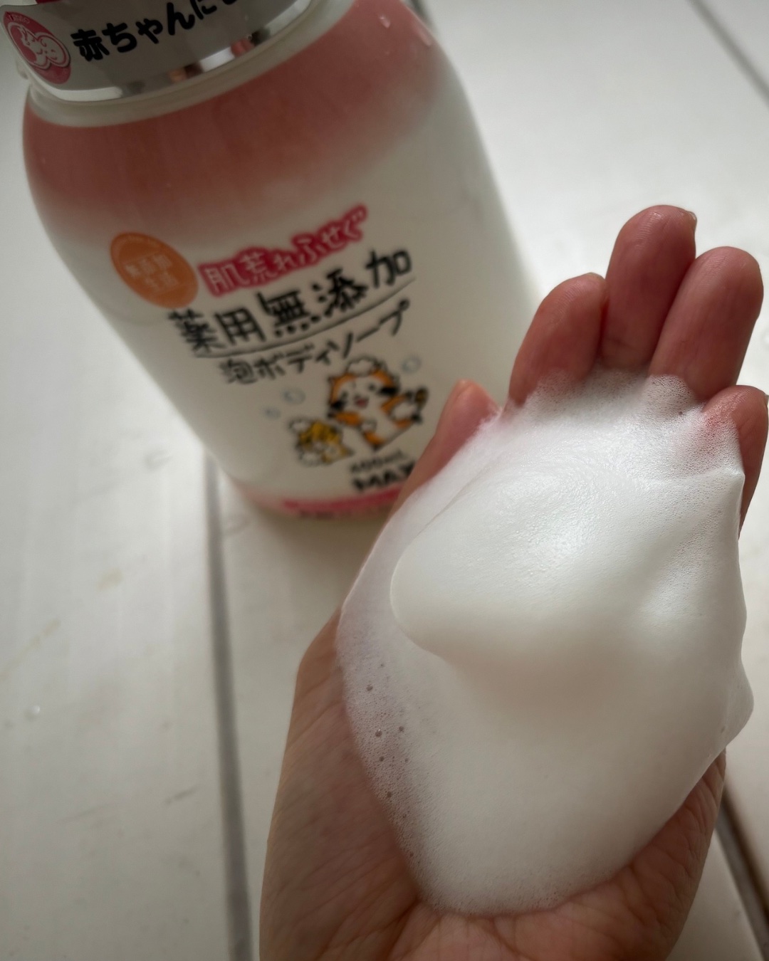 無添加生活 肌荒れふせぐ薬用無添加泡ボディソープ/マックス/ボディソープを使ったクチコミ（2枚目）