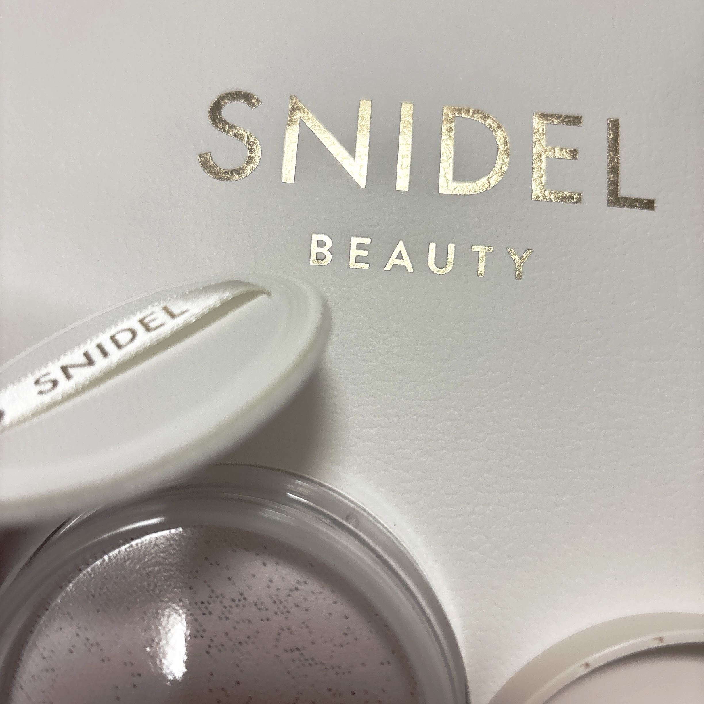 SNIDEL シームレス ルース パウダー 02 Pale Pink/SNIDEL BEAUTY/ルースパウダーを使ったクチコミ（3枚目）
