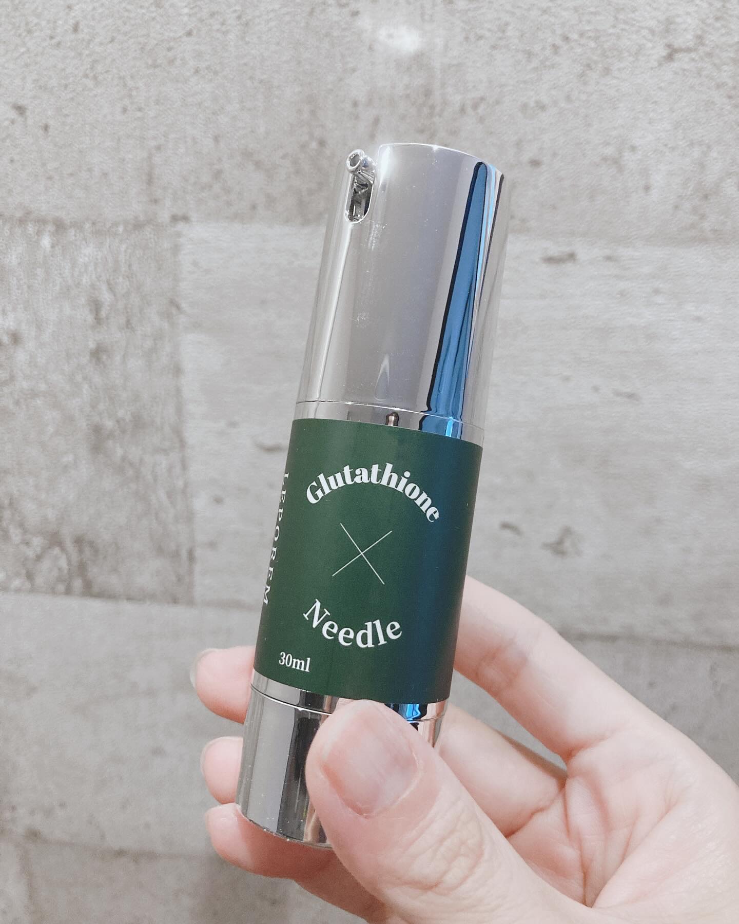 ニードルセラム グルタチオン/LEPOREM/美容液を使ったクチコミ（2枚目）