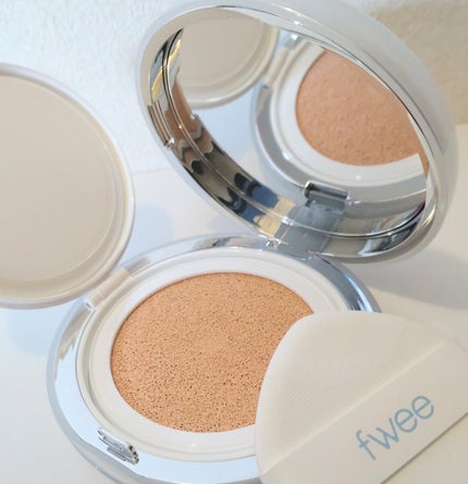 フィー クッションガラスオリジナル/fwee/クッションファンデーションを使ったクチコミ(4枚目)