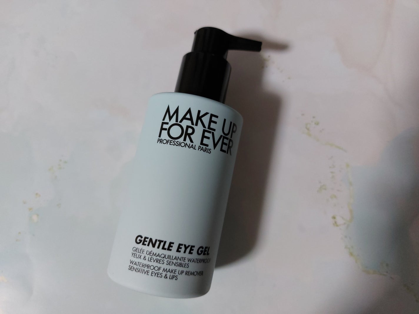 ジェントル アイジェル/MAKE UP FOR EVER/ポイントメイクリムーバーを使ったクチコミ(3枚目)