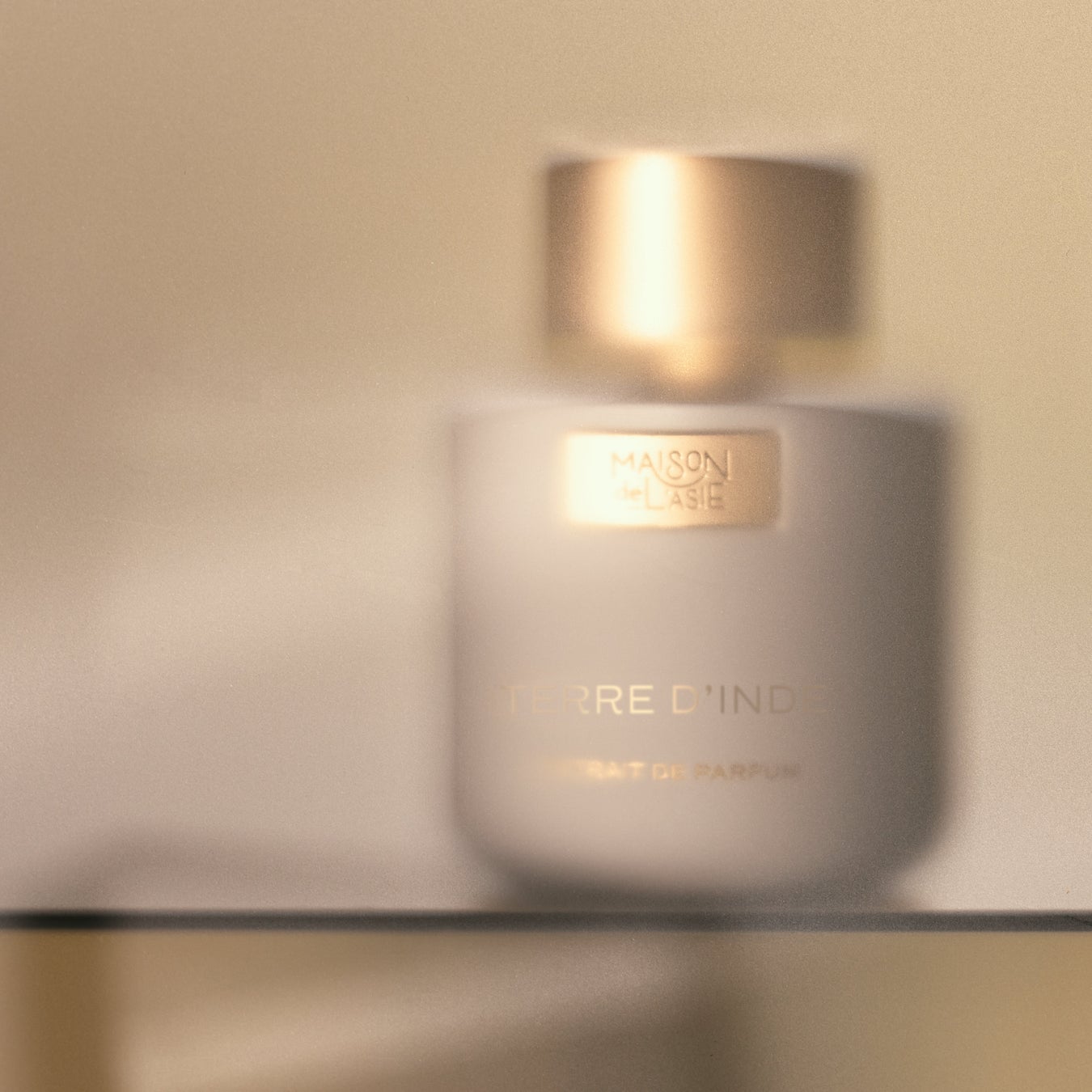 メゾン ド ラズィ テール ダンド エキストレ ド パルファム