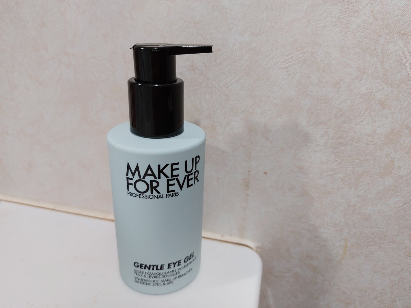 ジェントル アイジェル/MAKE UP FOR EVER/ポイントメイクリムーバーを使ったクチコミ(1枚目)