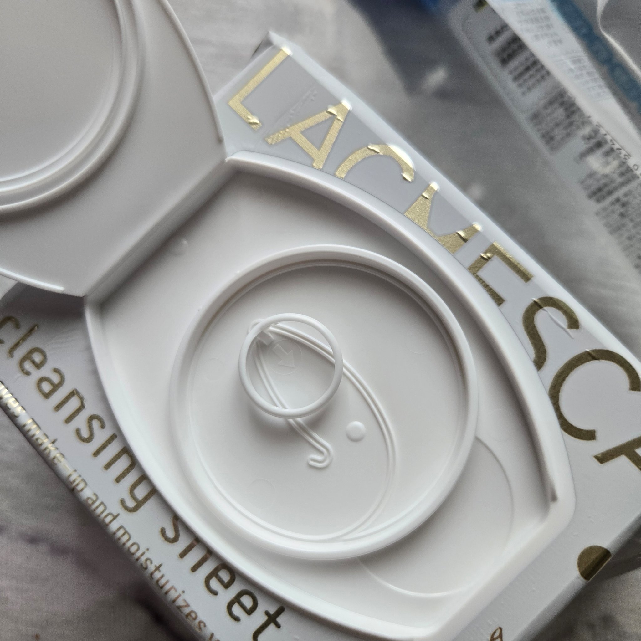 水クレンジングシート（クリア）/ラチェスカ/クレンジングシートを使ったクチコミ（2枚目）