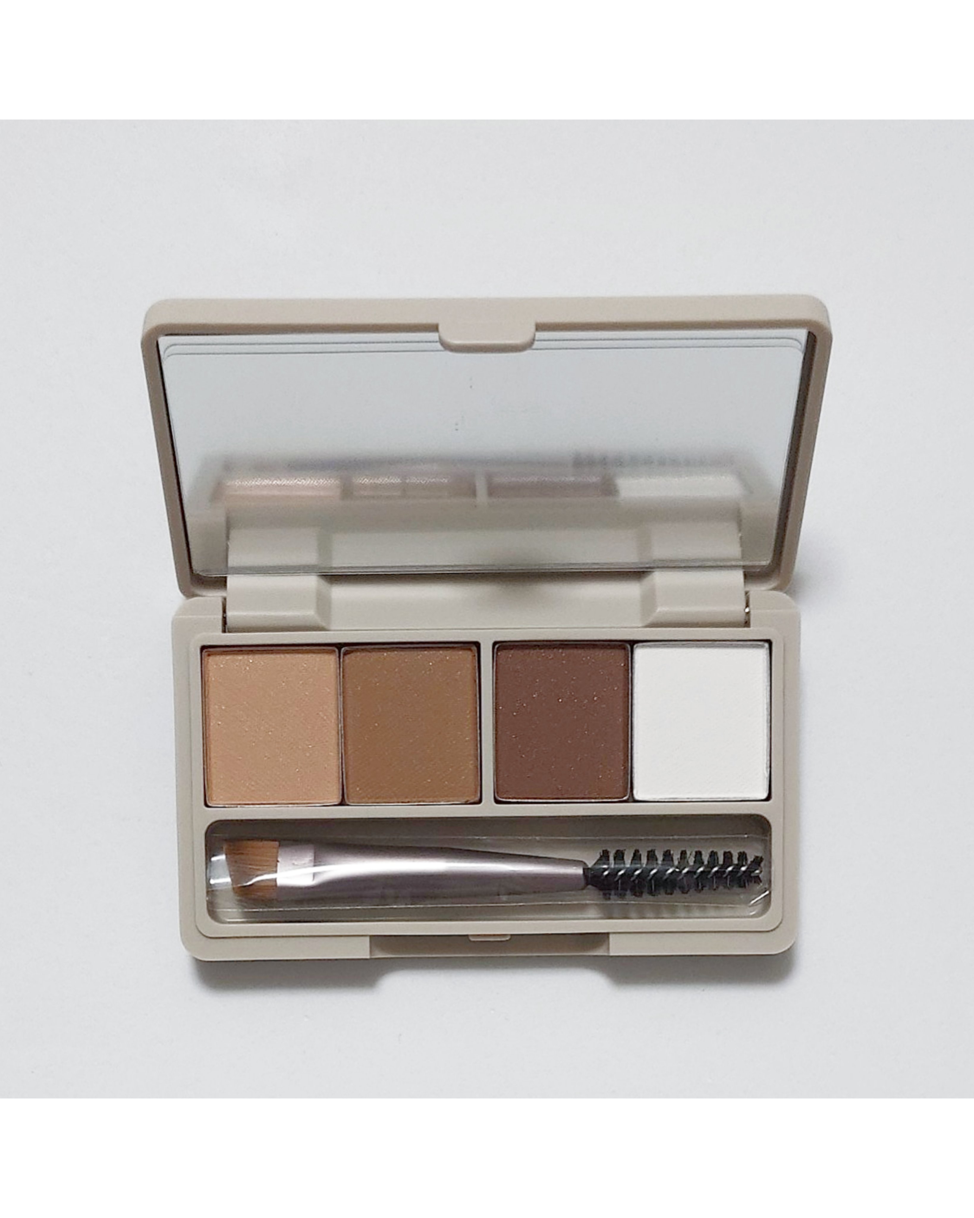 魔法のアイブロウパウダー/b idol/パウダーアイブロウを使ったクチコミ（2枚目）