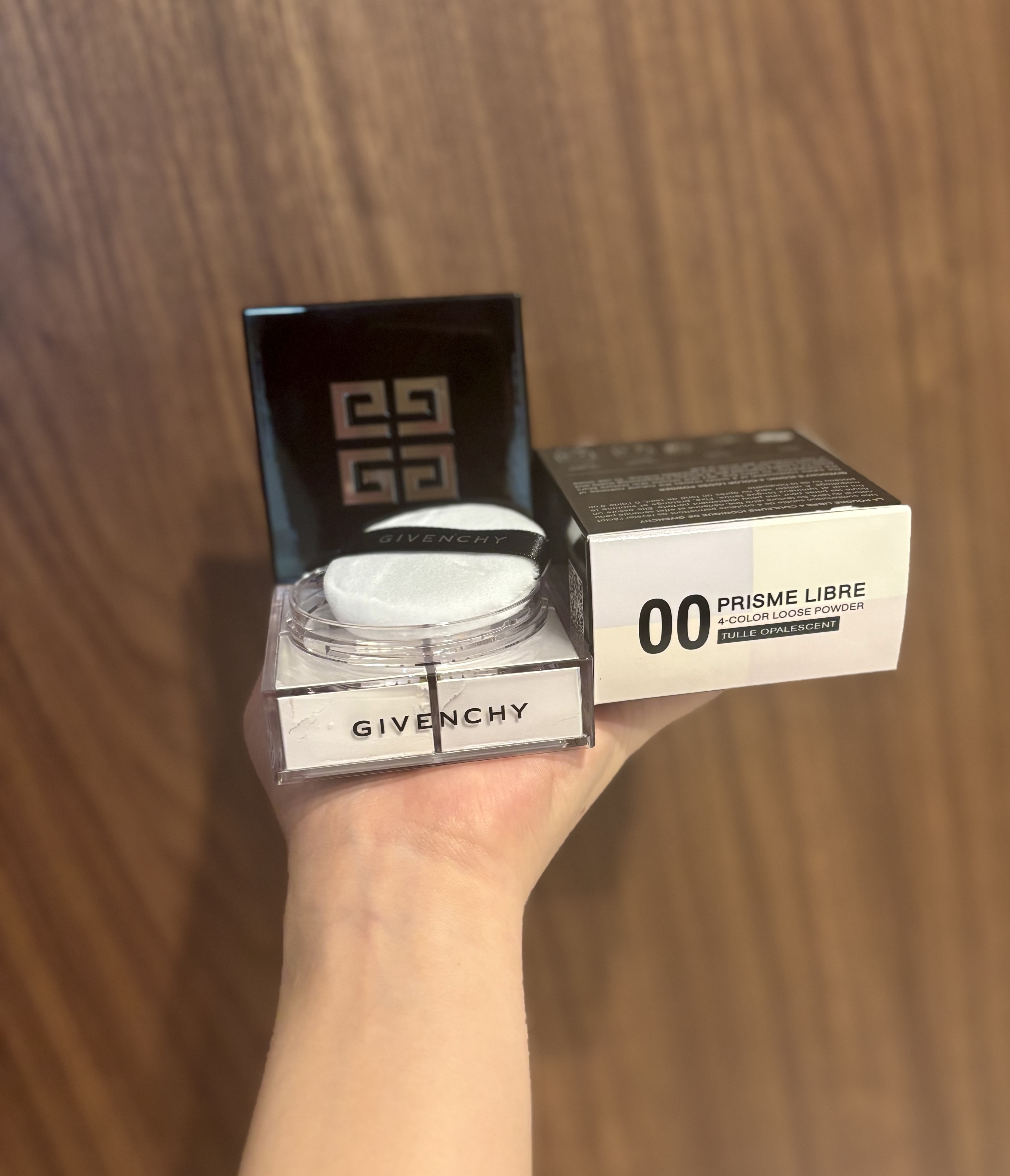 プリズム・リーブル/GIVENCHY/ルースパウダーを使ったクチコミ（1枚目）