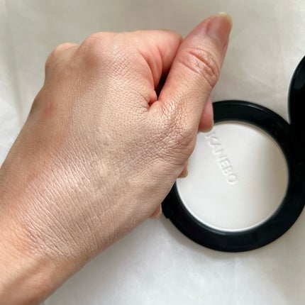 カネボウ クリスタライズドフィックスパウダー/KANEBO/プレストパウダーを使ったクチコミ(6枚目)