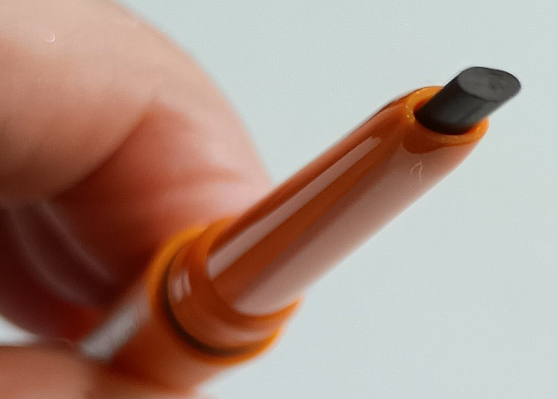 パウダーペンシルアイブロウ ナチュラルブラウン/デジャヴュ/アイブロウペンシルを使ったクチコミ（1枚目）