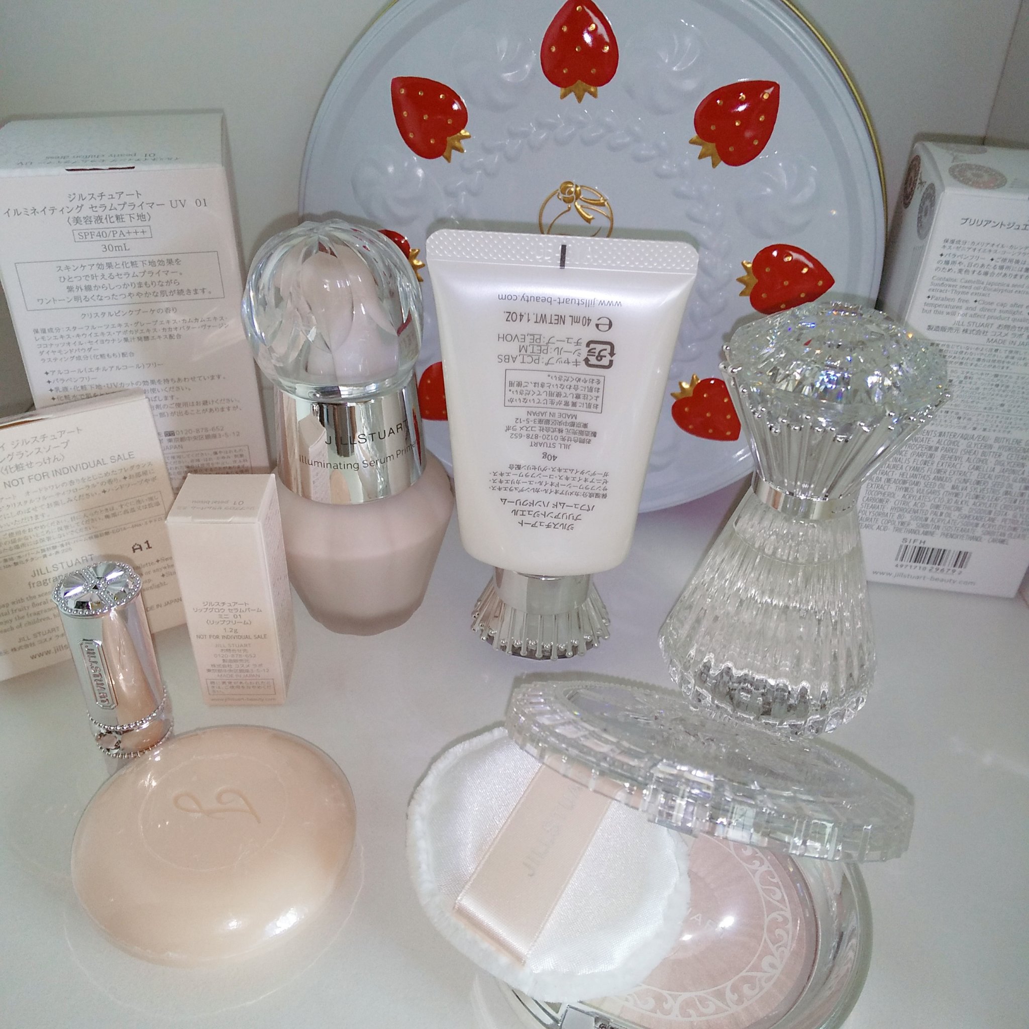 デュアル ルーセントグロウ　セッティングパウダー 02 silky pink/JILL STUART/プレストパウダーを使ったクチコミ（3枚目）