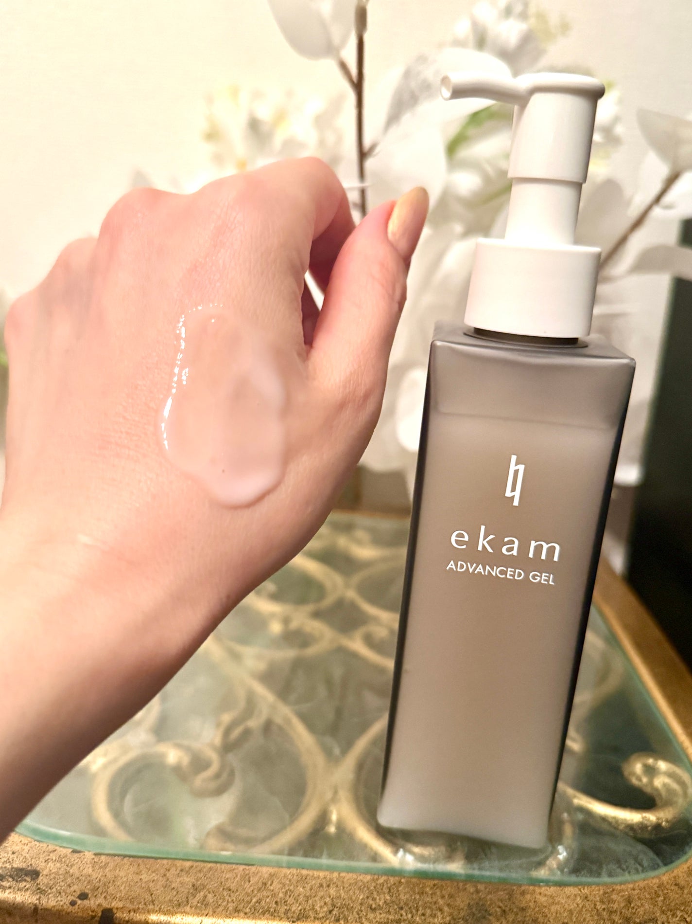 ekam アドバンスドジェル<オールインワンジェル>/ekam/オールインワン化粧品を使ったクチコミ(2枚目)