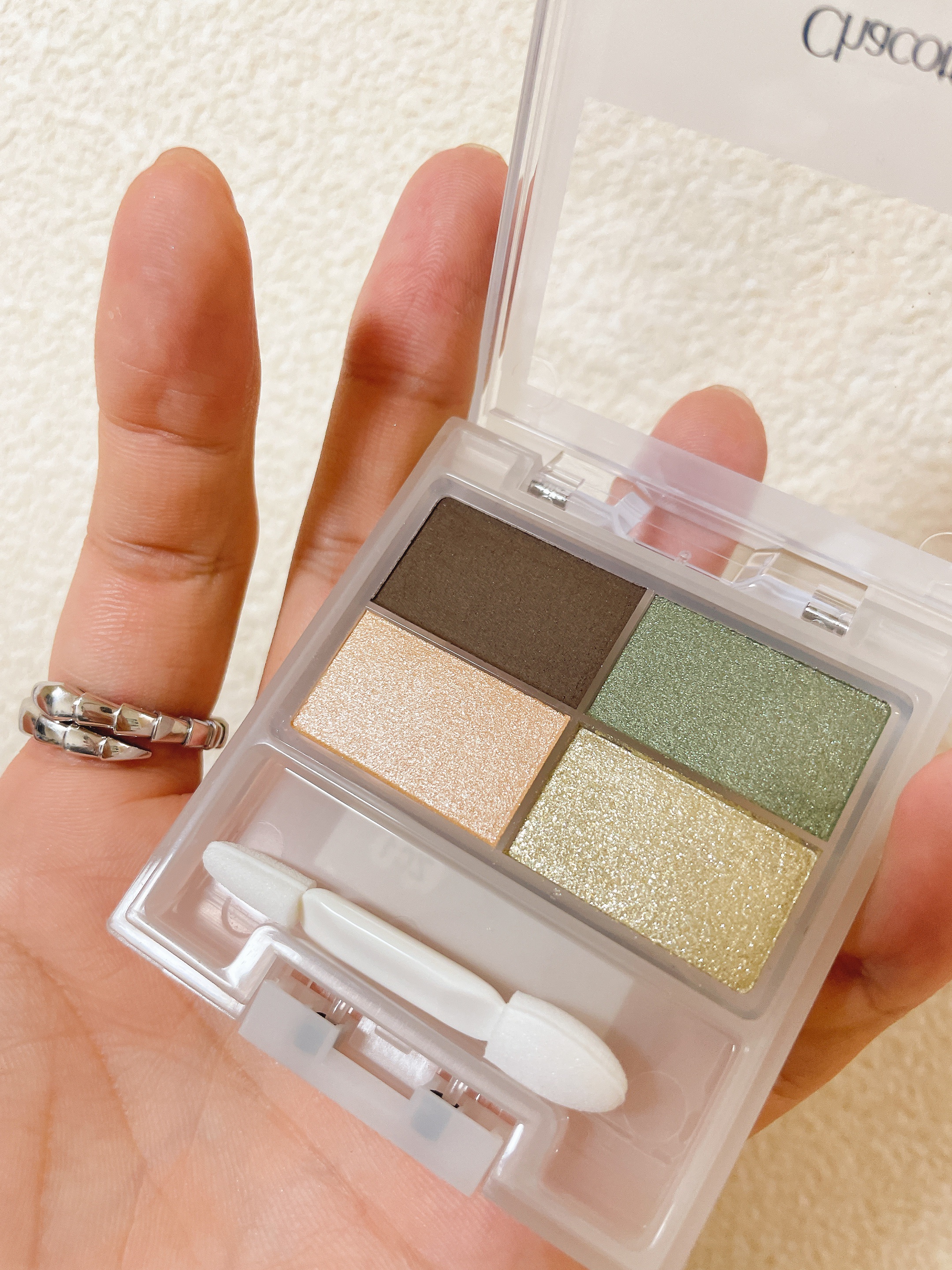 フェイスカラーパレット/チャコット・コスメティクス/アイシャドウパレットを使ったクチコミ（2枚目）