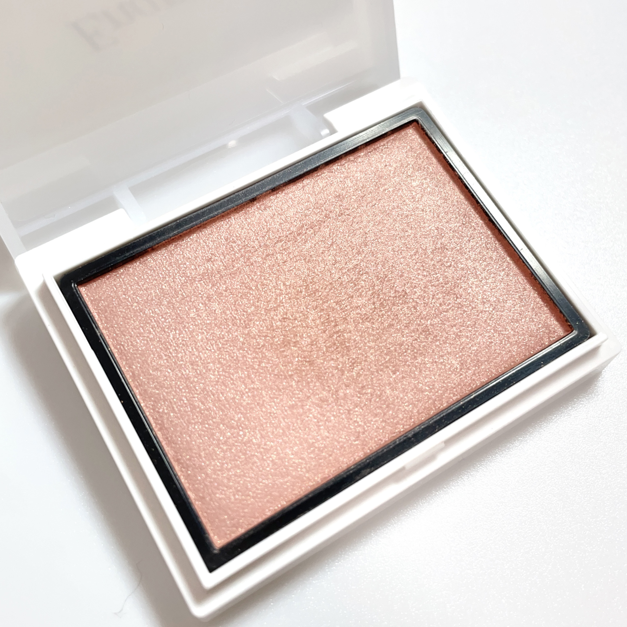 メロウメルティングチーク/Enamor/パウダーチークを使ったクチコミ（3枚目）