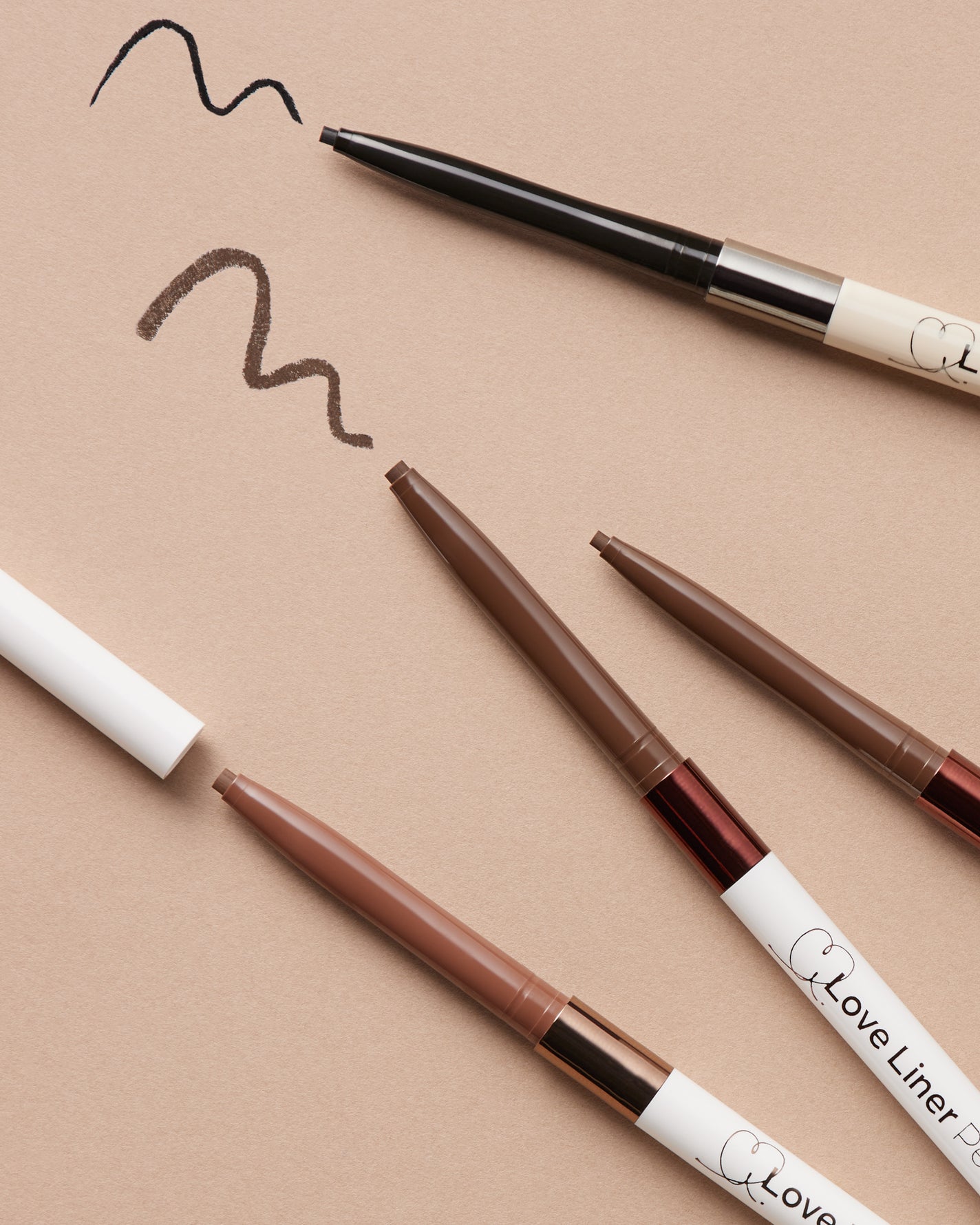 ラブ・ライナー シグネチャーフィットWエンドライナー<アイブロウ>/ラブ・ライナー/リキッドアイブロウを使ったクチコミ(2枚目)