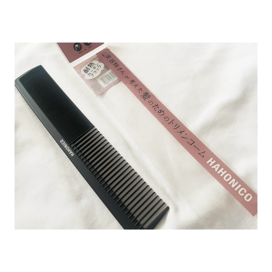 ハホニコハッピーライフ 美容師さんが考えた髪のためのトリメンコームのクチコミ「ハホニコハッピーライフ
美容師さんが考えた髪のためのトリメンコーム

神崎恵さんのYouTub.....」（2枚目）