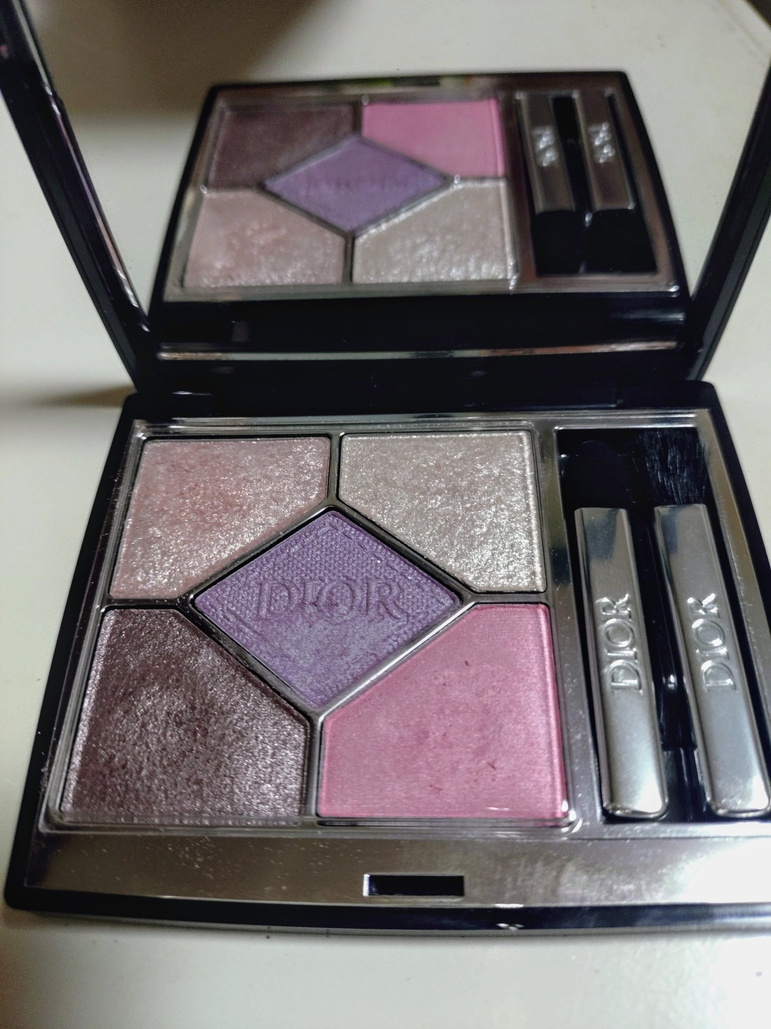 ディオールショウ サンク クルール/Dior/アイシャドウを使ったクチコミ（1枚目）