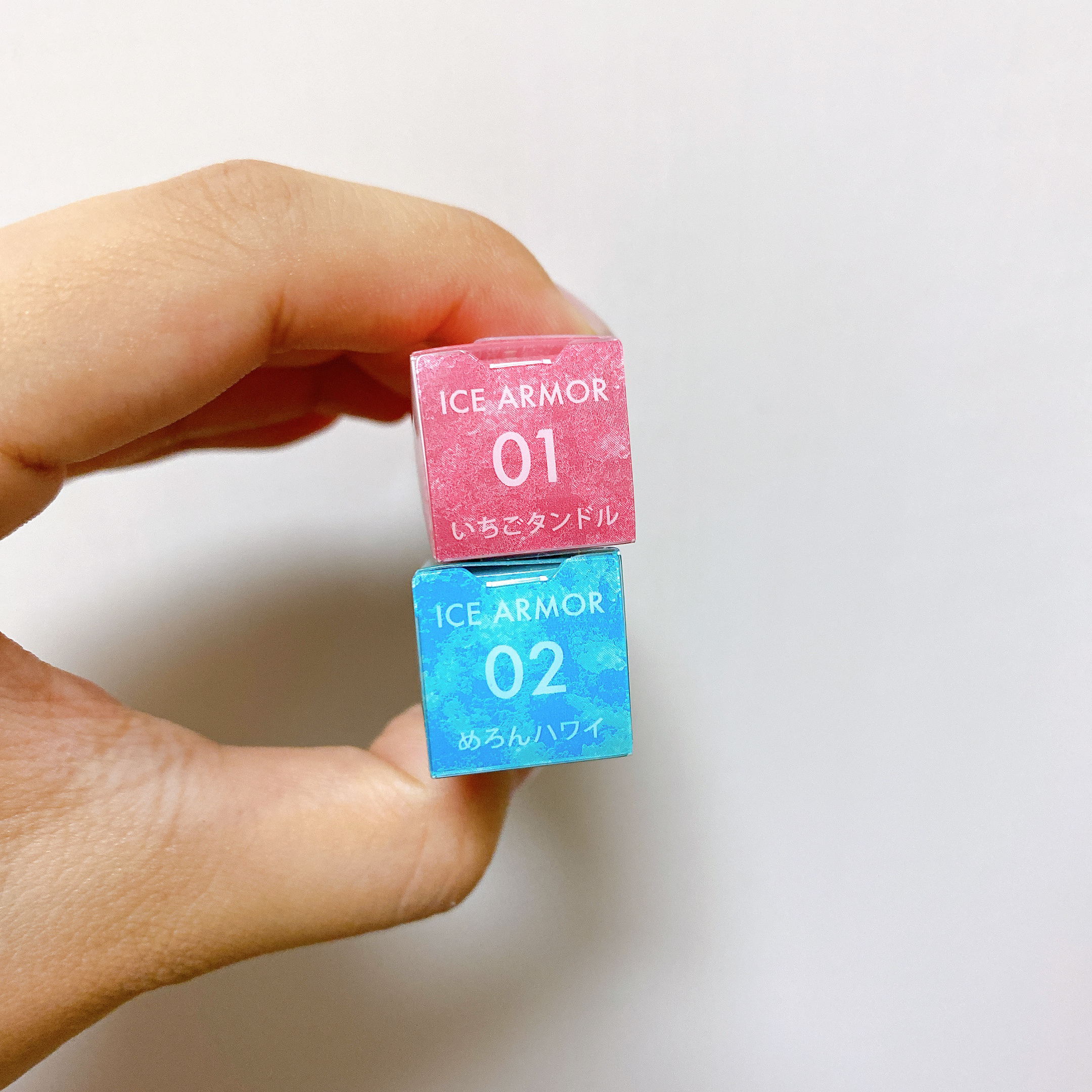 キス　アイスアーマー 02 めろんハワイ/KiSS/口紅を使ったクチコミ（2枚目）