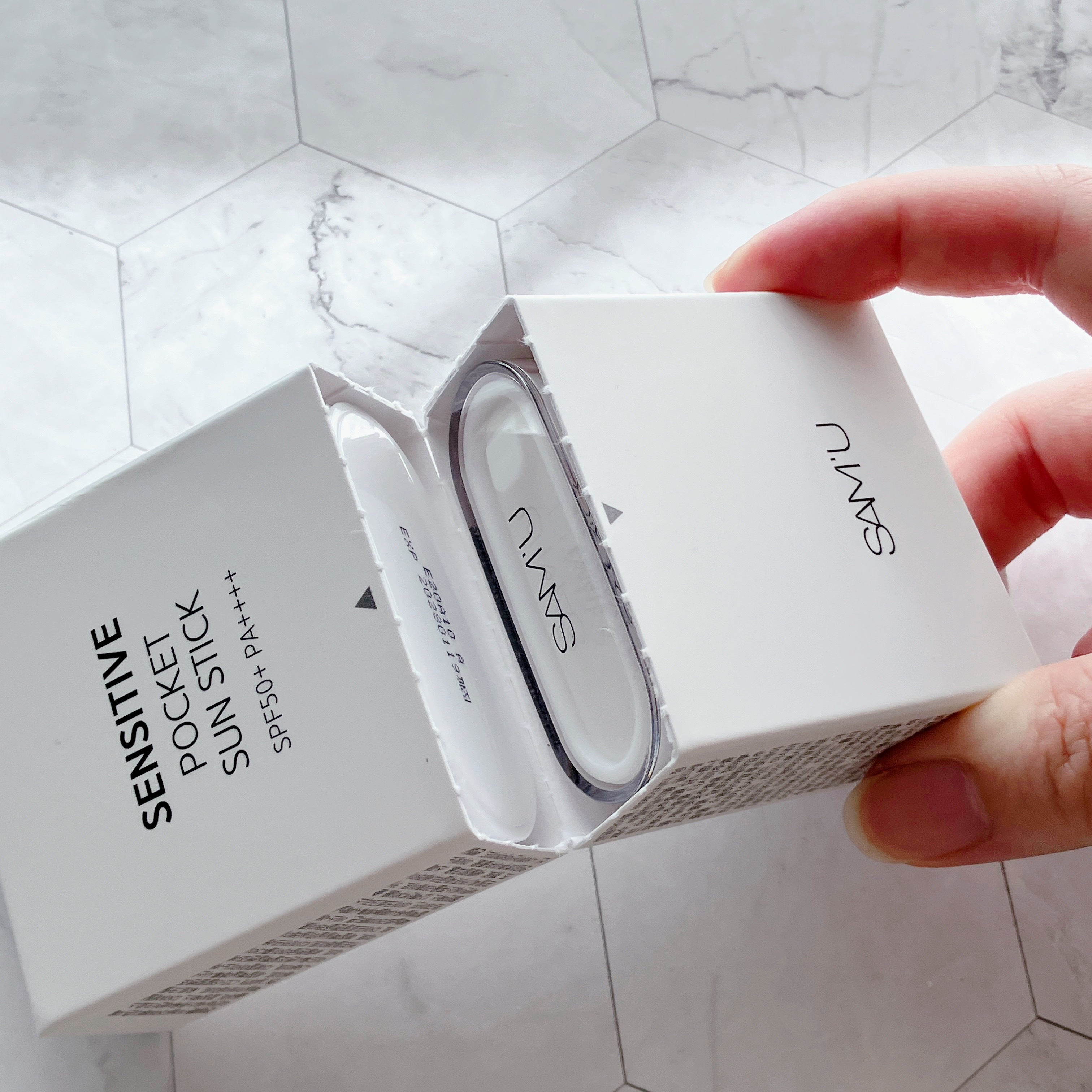 センシティブポケットサンスティック/SAM'U/日焼け止めスティックを使ったクチコミ（2枚目）